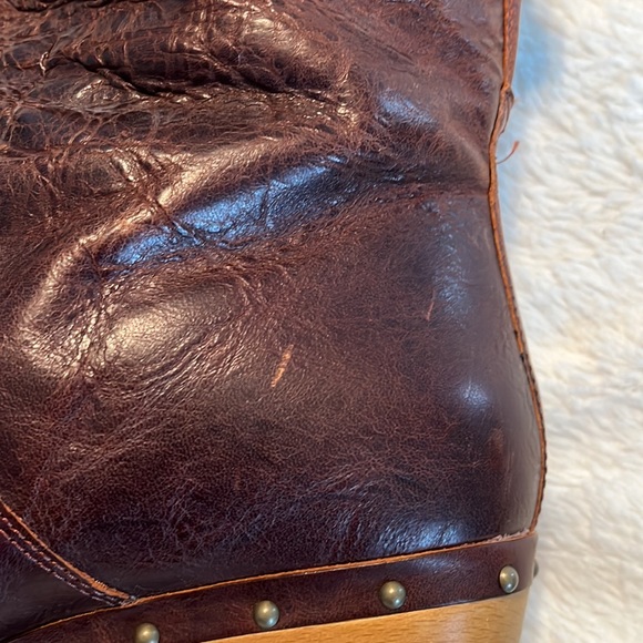 Ugg boots women’s size 9. Brown leather. - Picture 16 of 16